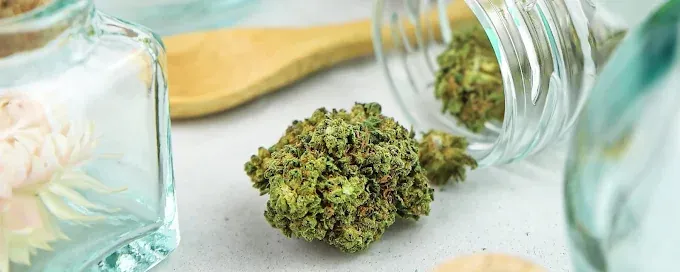 Corner CBD de la boutique HappeSmoke Puyvert